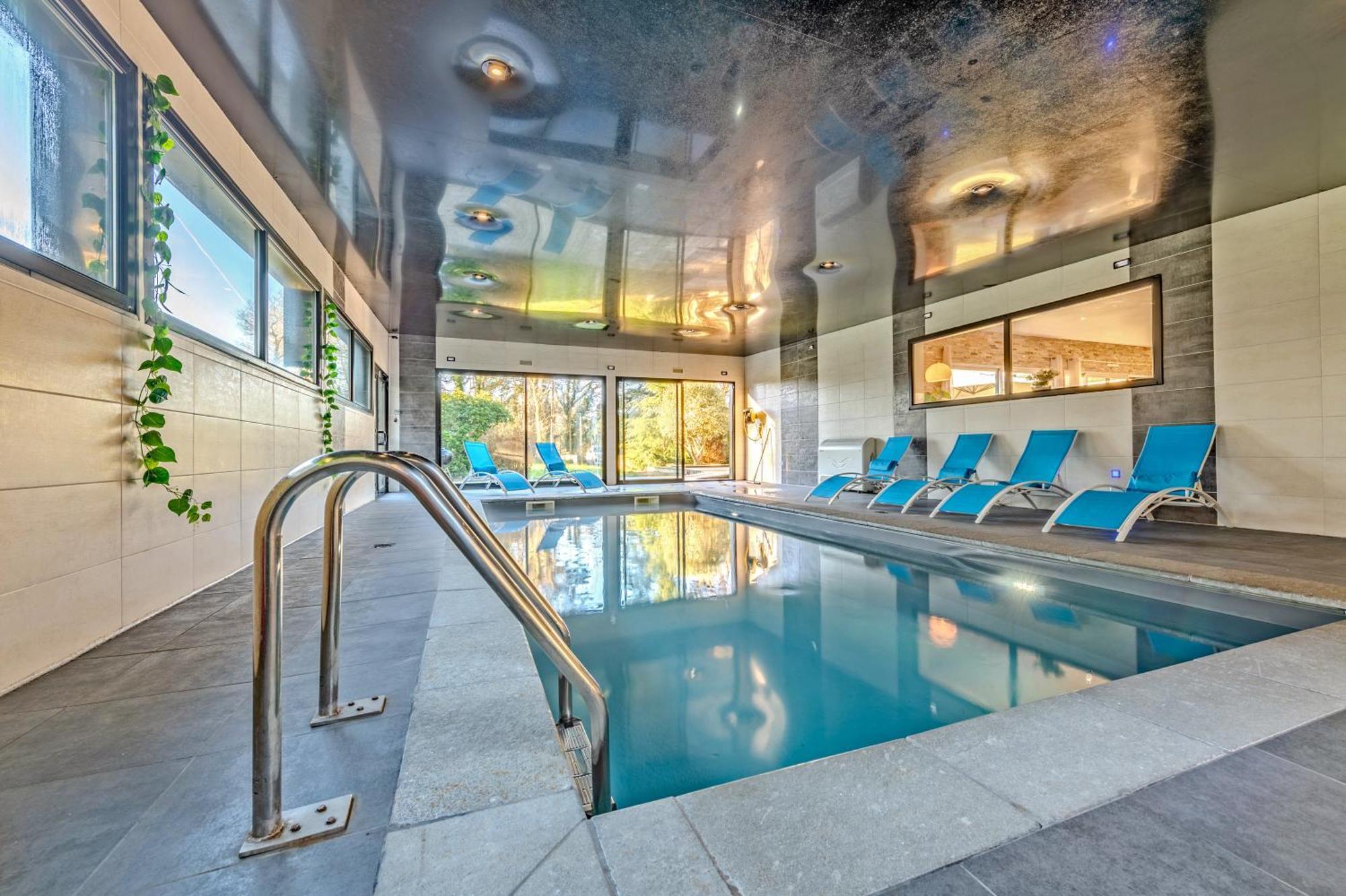 La Villa Des Legendes - Spa & Swimming Pool Sizun Exteriör bild